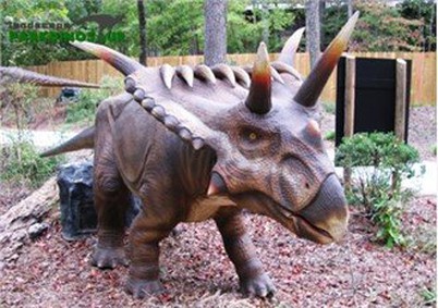 Dinosaurus Prasejarah dengan Ukuran Hidup